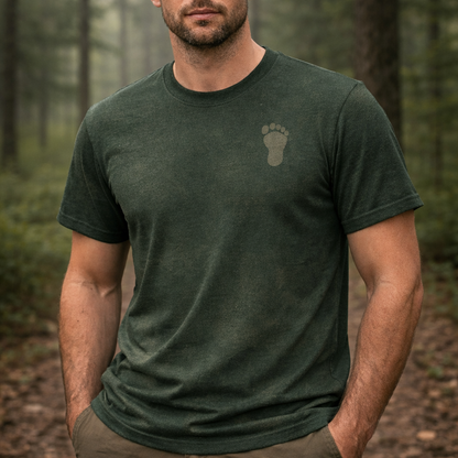 Official Bigfoot Search Team – Funny Hiking & Camping T-Shirt